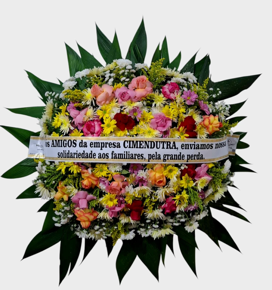 Foto 4:  — Helô Coroa de Flores Taubaté