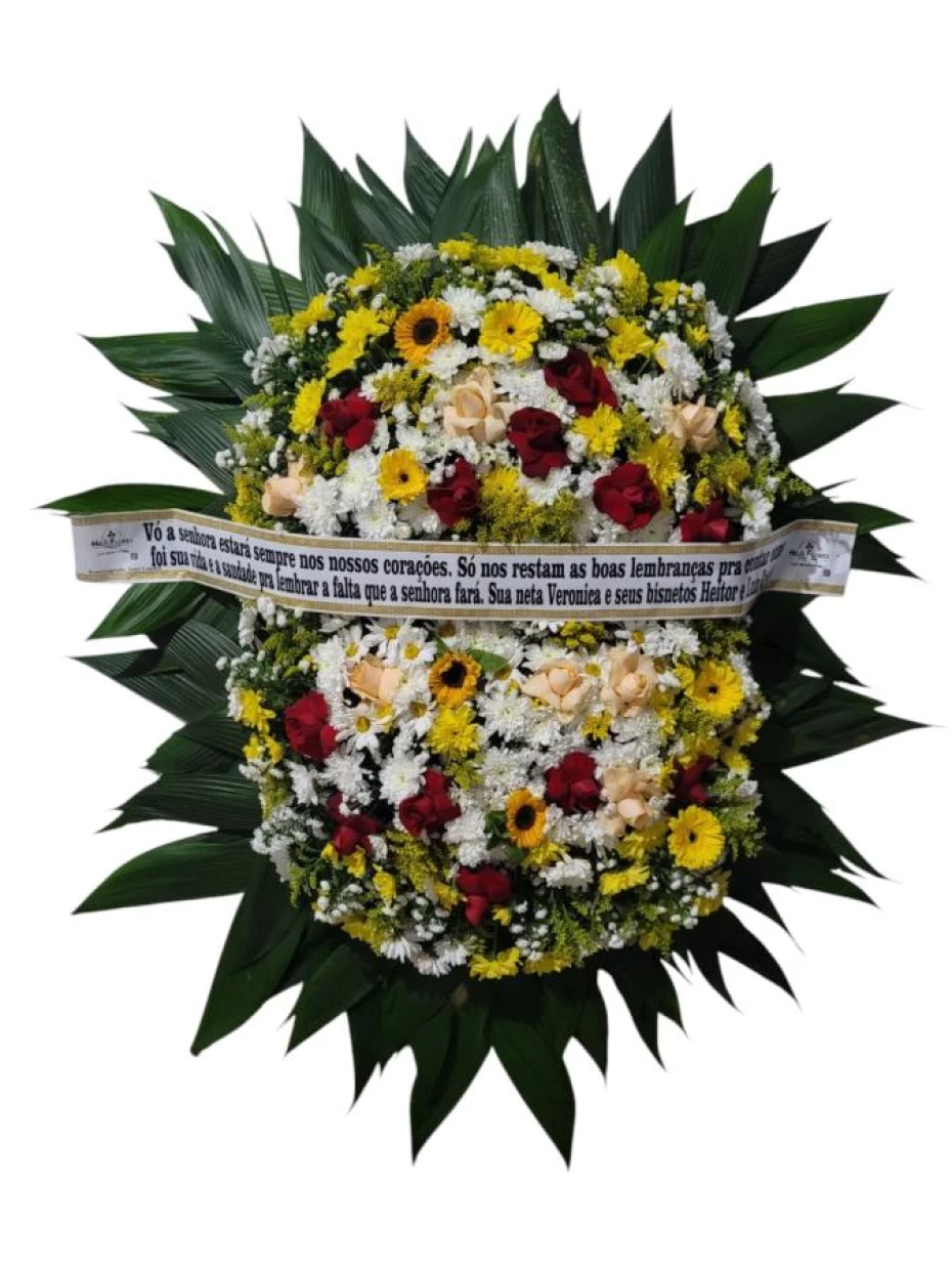 Foto 2:  — Helô Coroa de Flores Taubaté